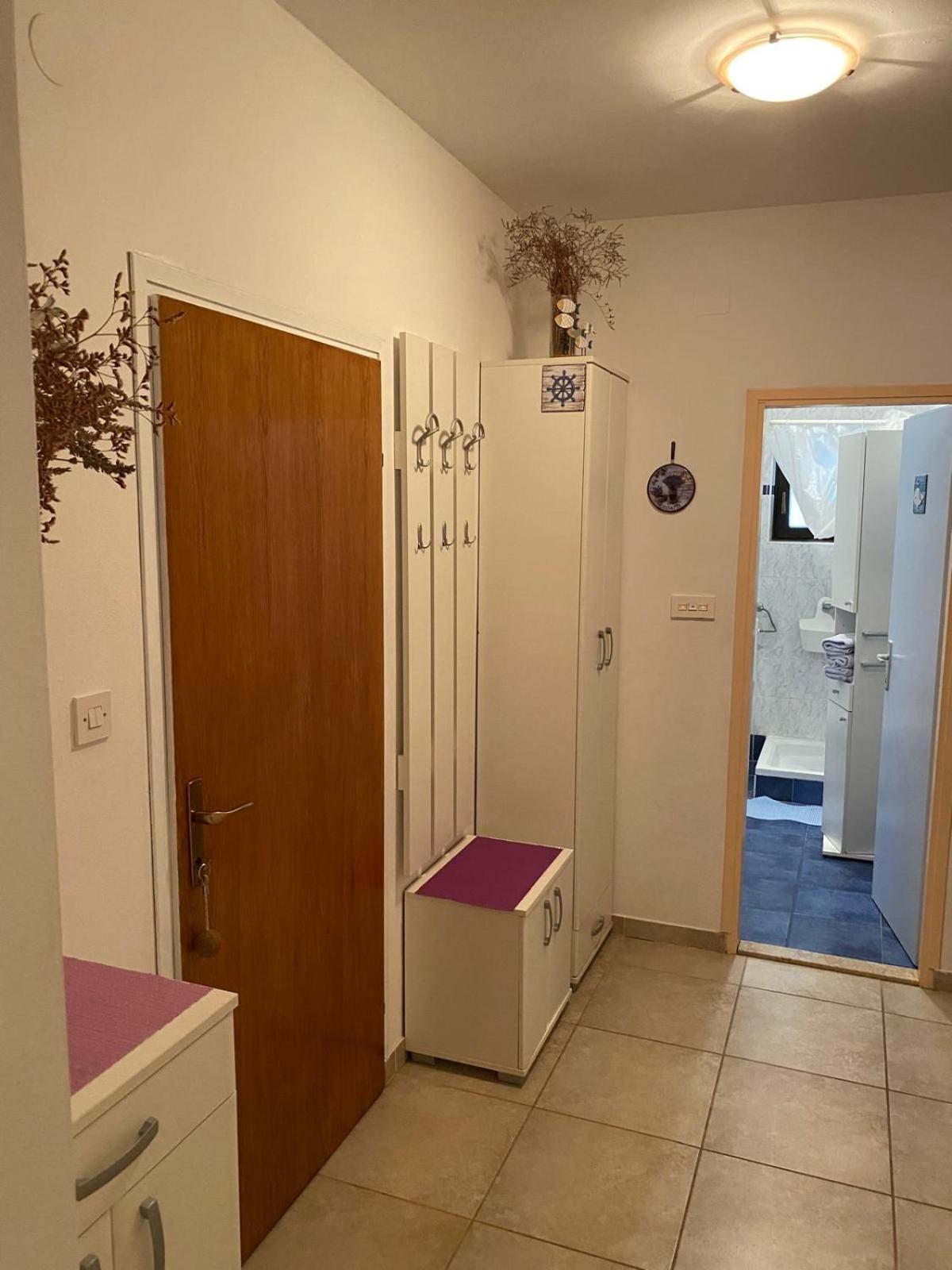 Apartamento Apartman Tanja Mandre Exterior foto